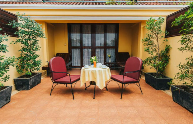 Club Classic Room with Private Balcony