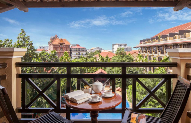 Deluxe Twin Room with Balcony